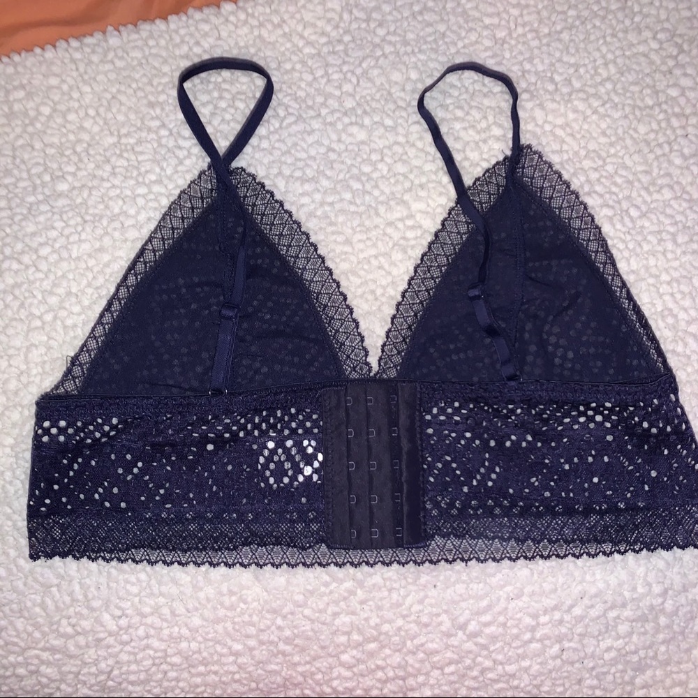 Bralette - Picture 2 of 2
